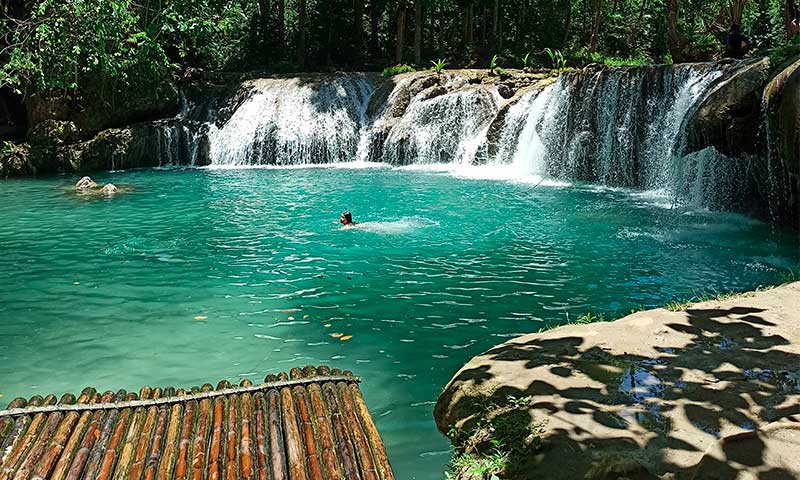 Cambugahay falls, cascada en Siquijor