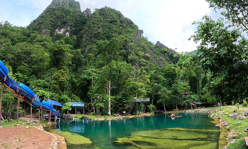blue lagoon 2 en Vang Vieng
