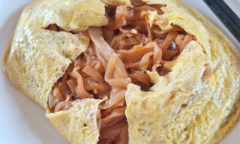 Un plato Tailandes de Pad Thai